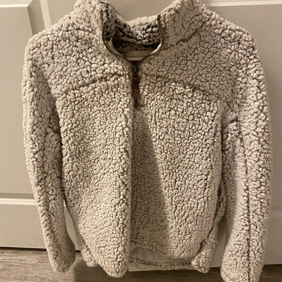 Sweater - Picture 1 of 2